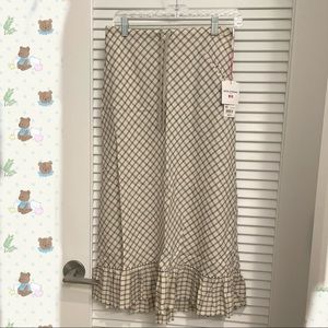 *Sold* Uniqlo x Ines de la fressange Maxi White Skirt